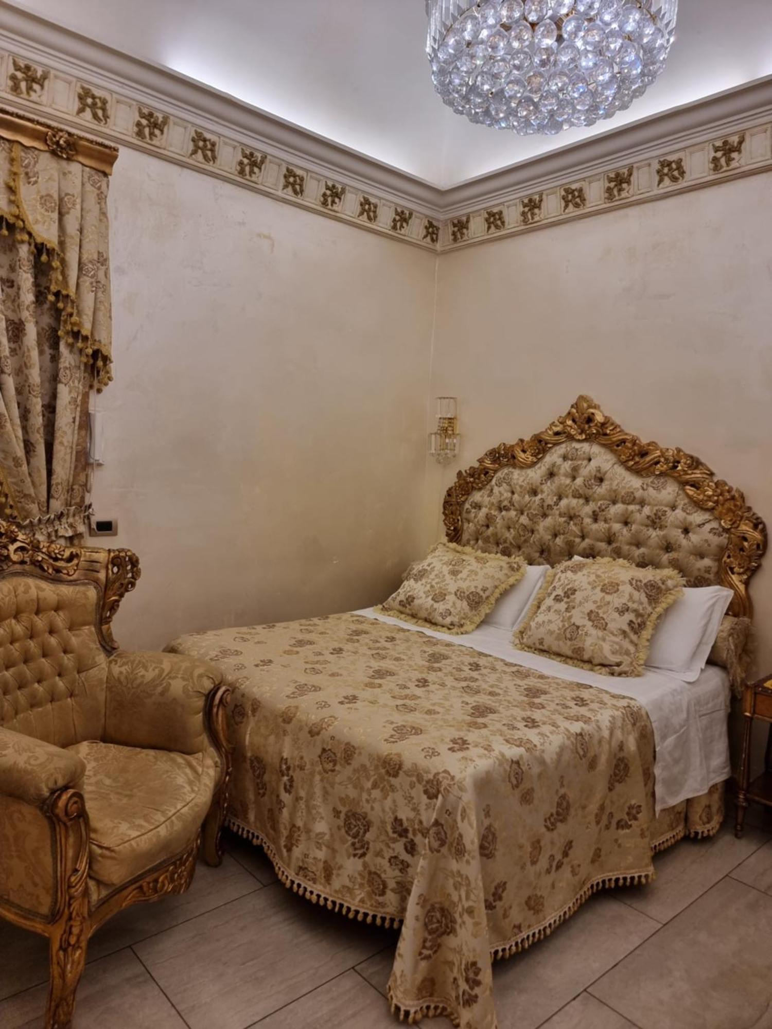Apartamento Benvenuti Al Sud Nápoles Exterior foto